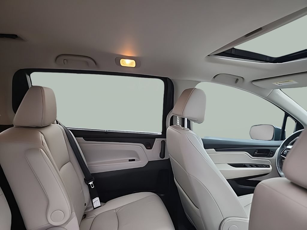 Used 2025 Honda Odyssey EX-L image 15