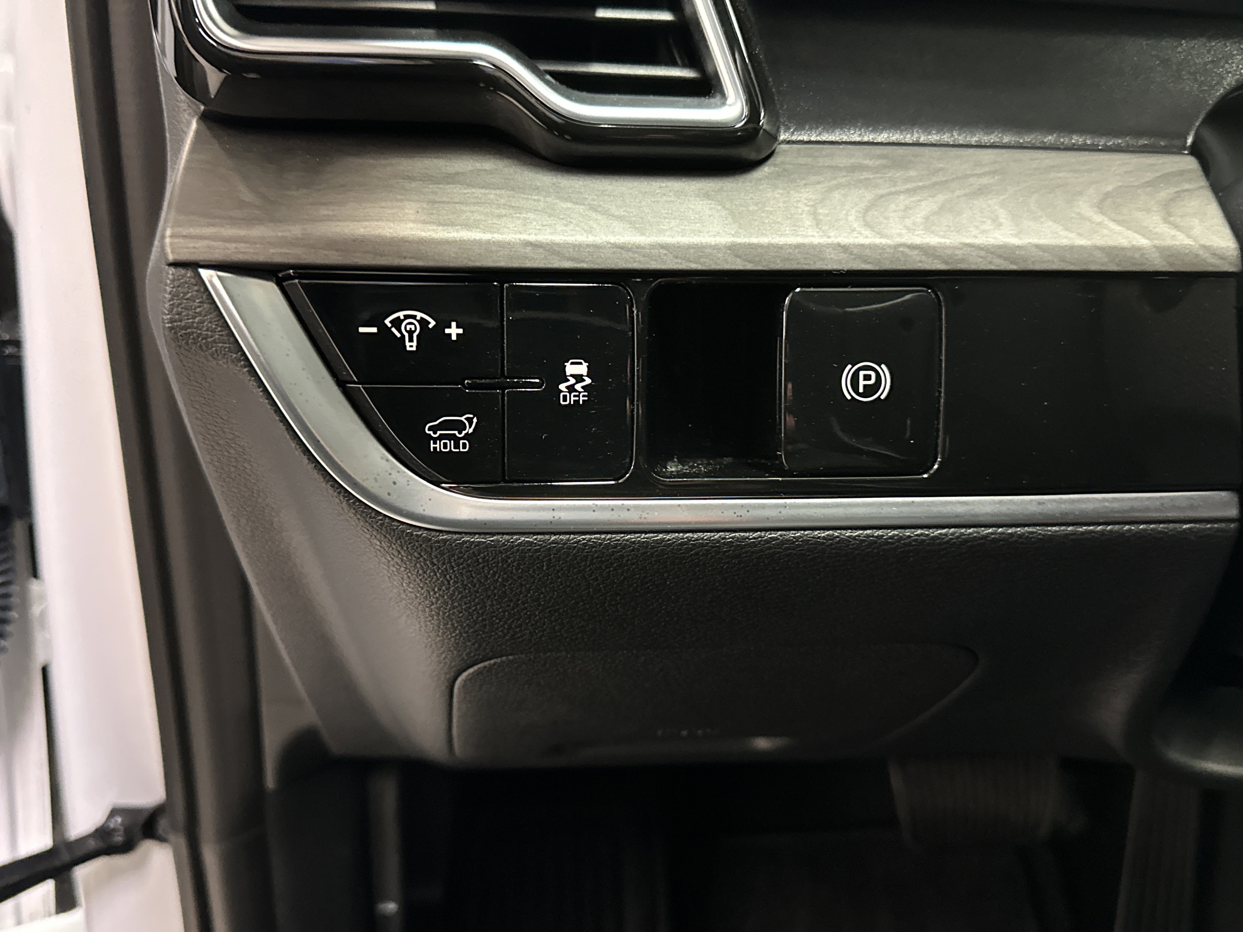 Used 2024 Kia Sportage X-Line w/ X-Line Premium Package image 22