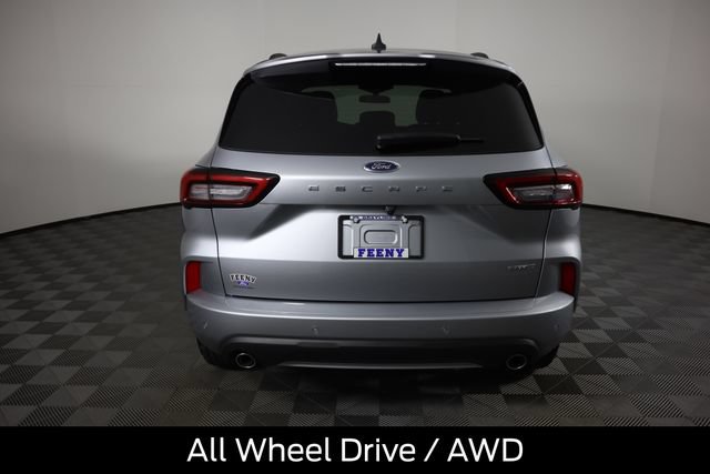 Certified 2024 Ford Escape ST-Line w/ Tech Pack #1 AWD/4WD video 5