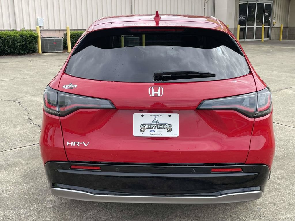 Used 2025 Honda HR-V EX-L image 4