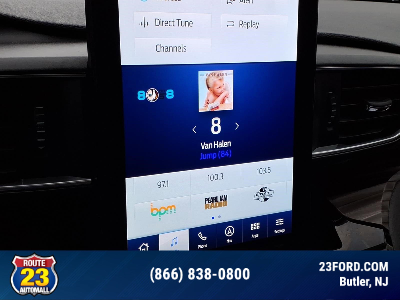 Certified 2023 Ford Explorer Limited w/ Limited Technology Package AWD/4WD image 19