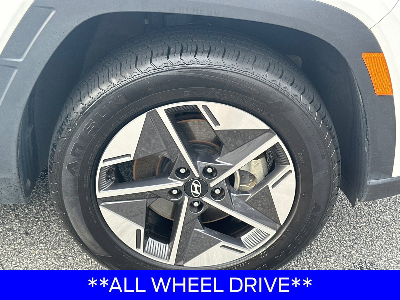 Used 2025 Hyundai Tucson SEL AWD/4WD image 14