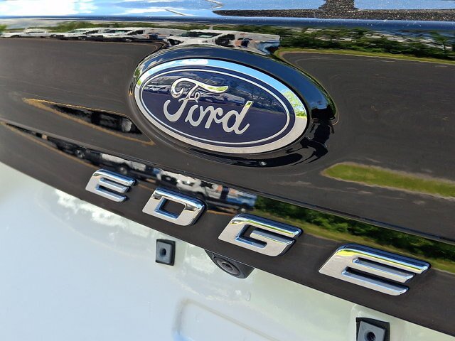 Certified 2024 Ford Edge SEL w/ Convenience Package AWD/4WD image 32