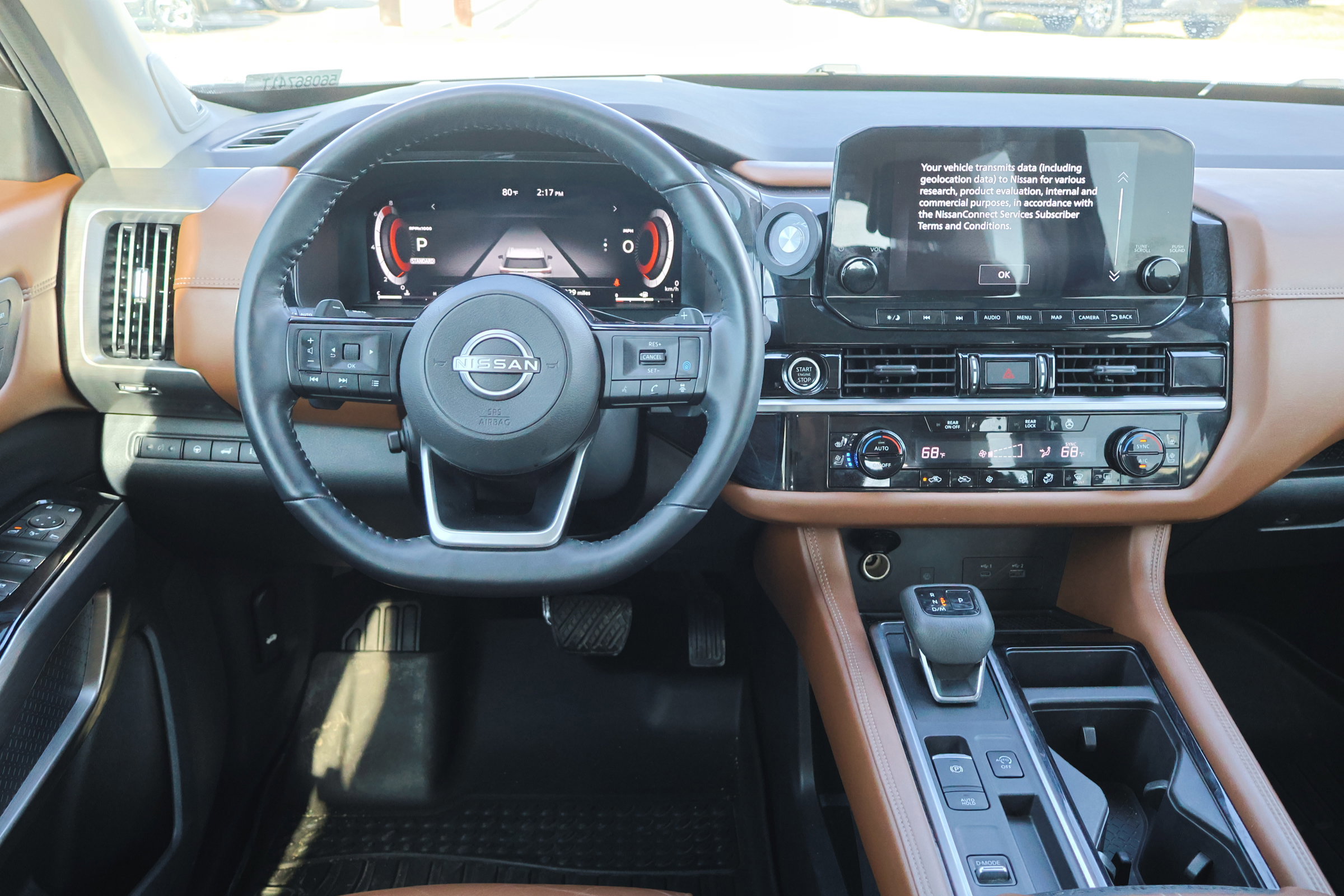 Used 2022 Nissan Pathfinder Platinum w/ Cargo Package image 28