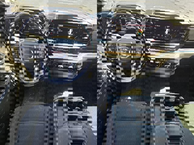 Used 2023 GMC Sierra 1500 SLE image 25