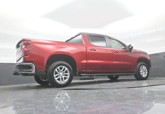Used 2023 Chevrolet Silverado 1500 LT AWD/4WD image 23