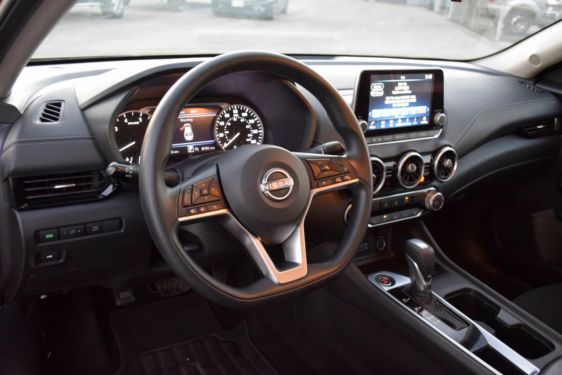 Used 2024 Nissan Sentra SV image 18