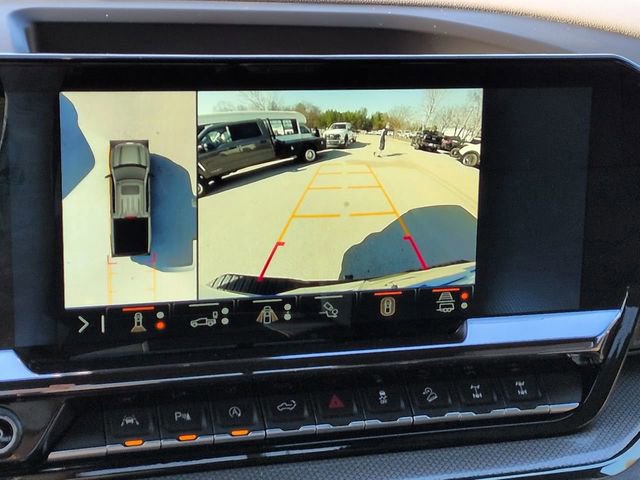 Used 2025 Chevrolet Silverado 1500 ZR2 w/ Technology Package image 23