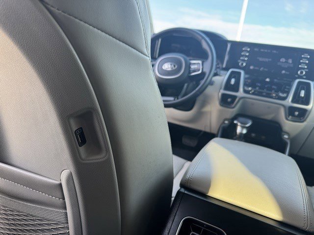 Used 2021 Kia Sorento S w/ Panoramic Sunroof Package image 34