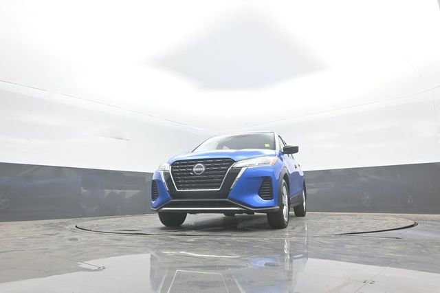 Used 2023 Nissan Kicks S FWD image 34