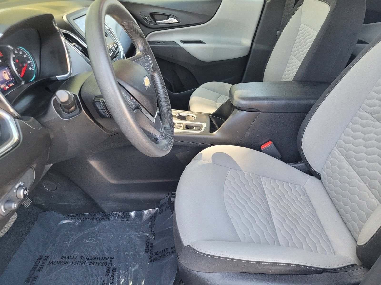 Used 2020 Chevrolet Equinox LT w/ LPO, Floor Liner Package AWD/4WD image 21