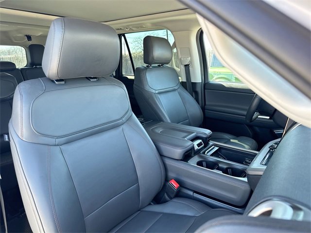 Certified 2025 Ford Expedition Max Active image 32