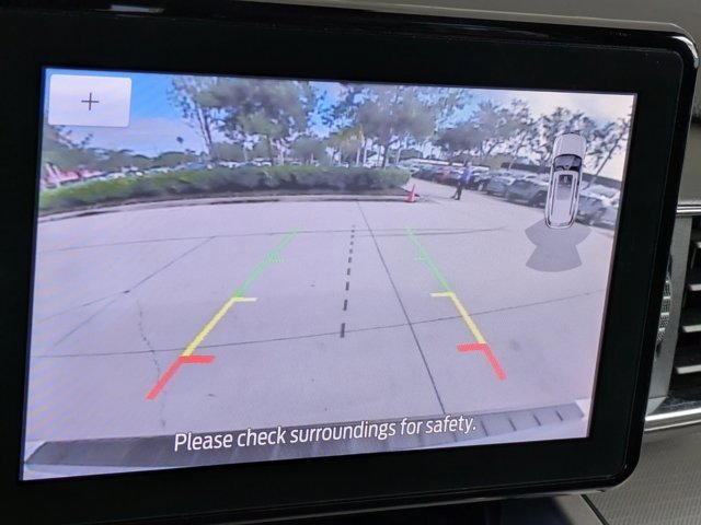 Certified 2021 Ford Explorer XLT w/ Equipment Group 202A image 30