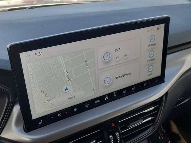 Certified 2024 Ford Escape SE FWD image 23
