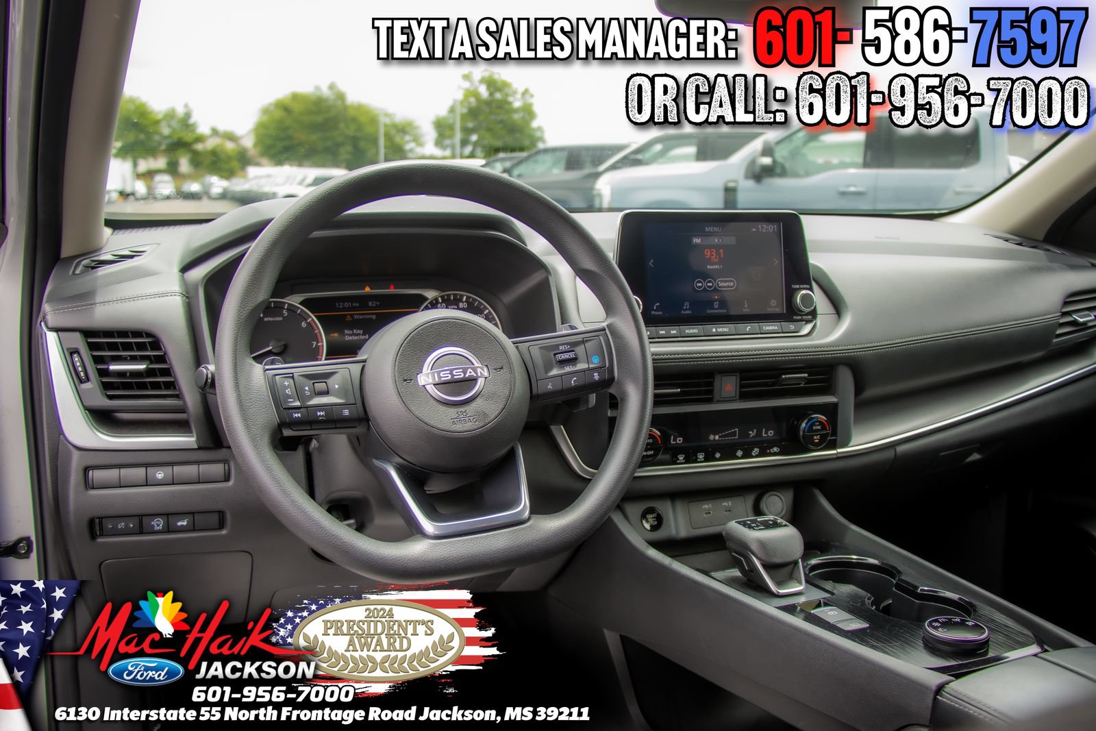 Used 2024 Nissan Rogue SV AWD/4WD image 5