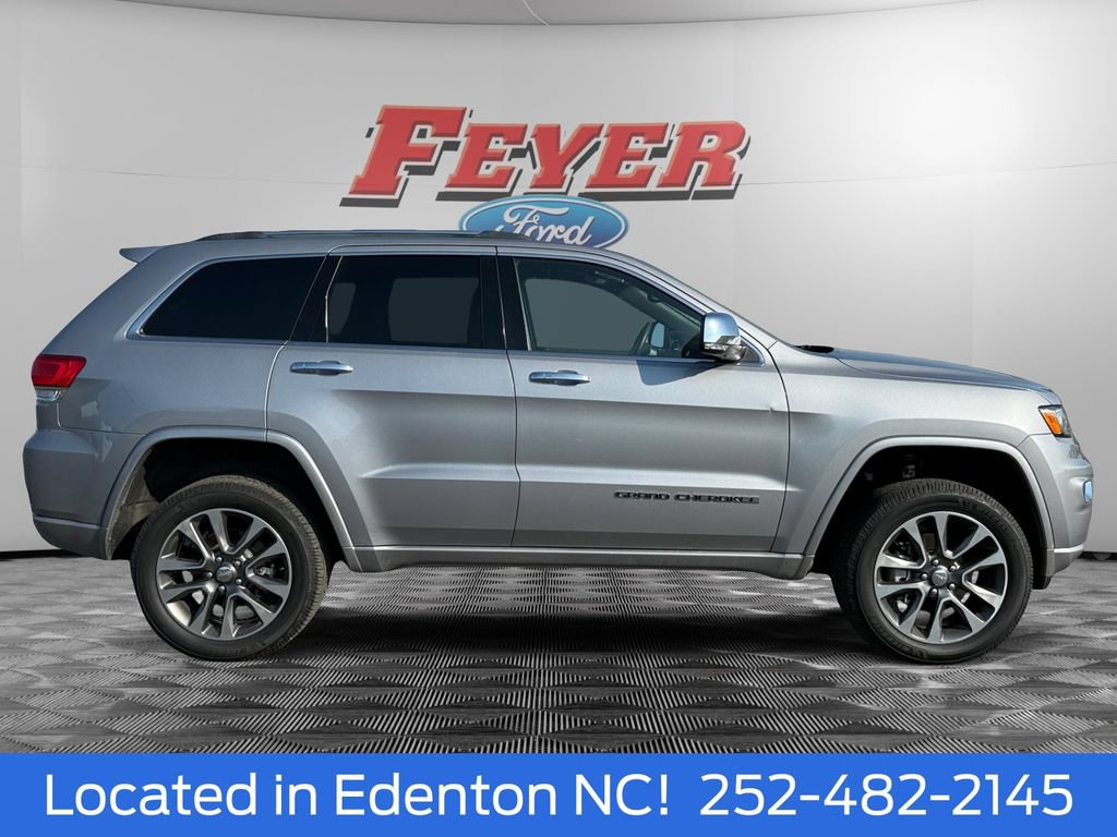 Used 2018 Jeep Grand Cherokee Overland AWD/4WD image 7
