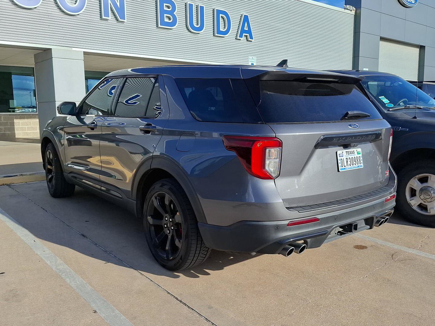 Certified 2022 Ford Explorer ST w/ ST Street Pack RWD image 30