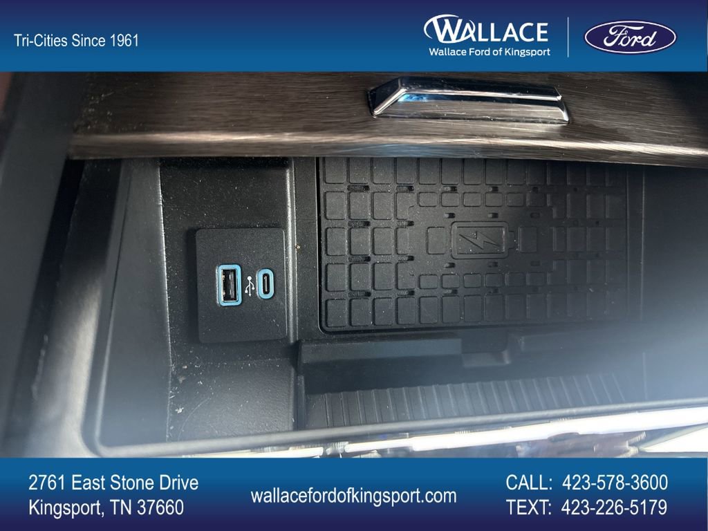 Certified 2024 Ford Expedition Limited image 37