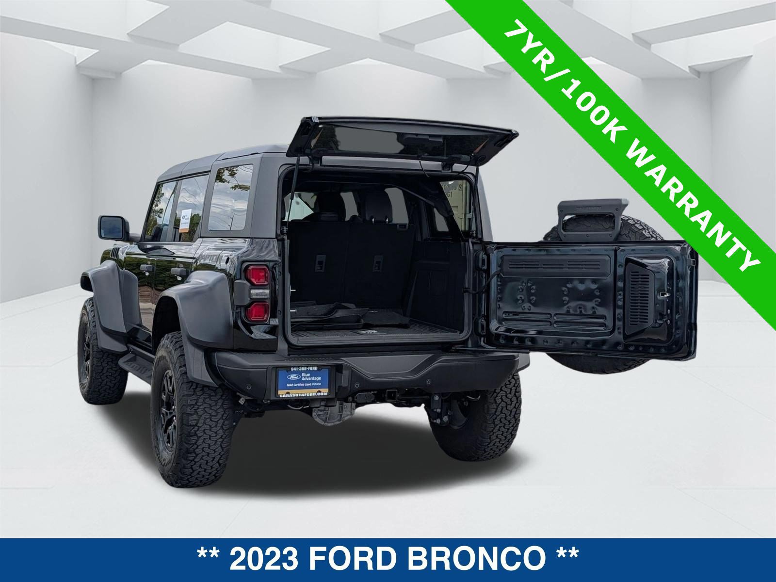Certified 2023 Ford Bronco Raptor image 3