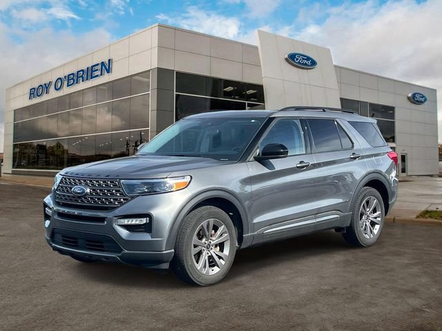 Certified 2023 Ford Explorer XLT w/ Equipment Group 202A