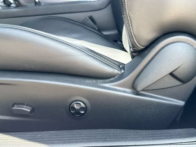 Used 2021 Dodge Challenger R/T Scat Pack RWD image 12
