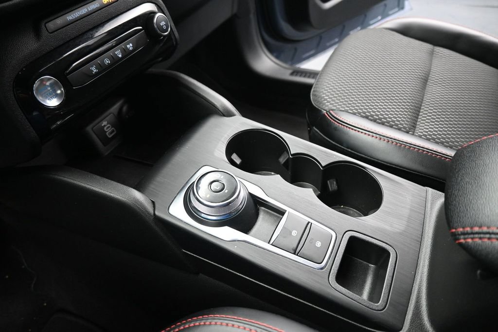 Certified 2024 Ford Escape ST-Line w/ Tech Pack #1 FWD image 18