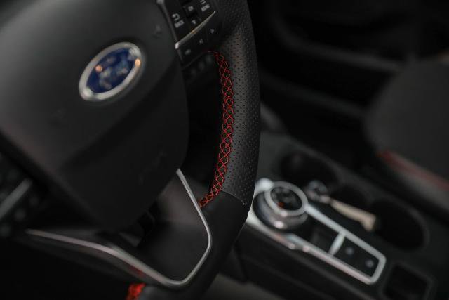 Certified 2025 Ford Escape ST-Line Elite w/ Tech Pack #1 image 23