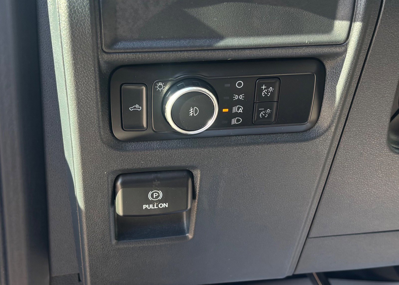 Certified 2022 Ford F150 XL w/ STX Appearance Package image 26