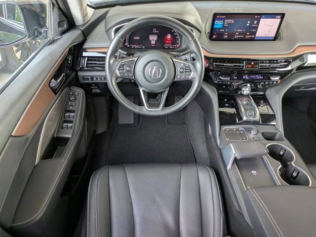 Used 2022 Acura MDX SH-AWD w/ Technology Package image 14