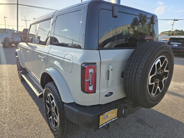 Certified 2025 Ford Bronco Outer Banks image 3