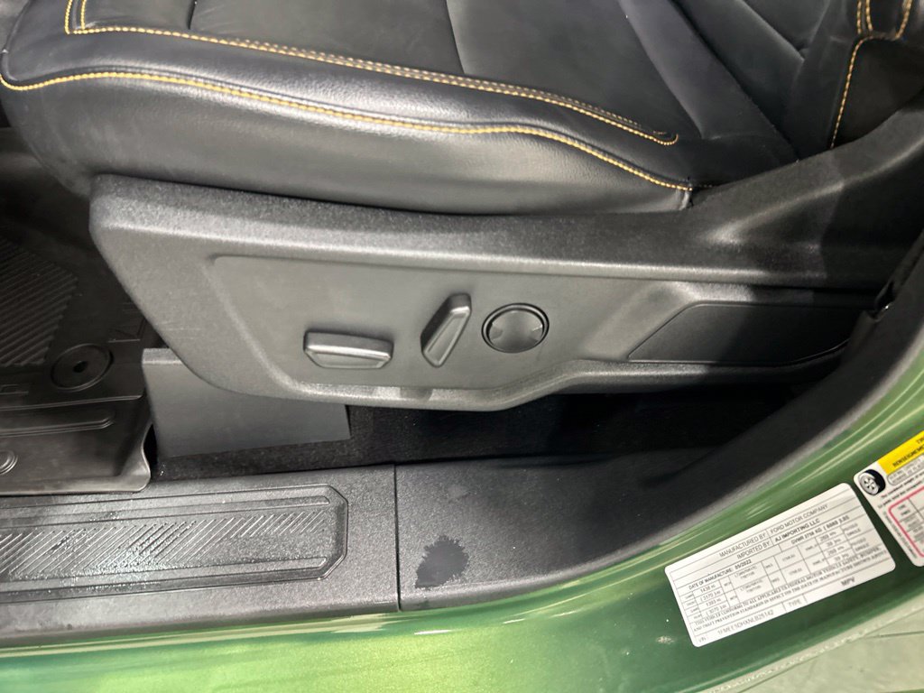 Certified 2022 Ford Bronco Badlands AWD/4WD image 10