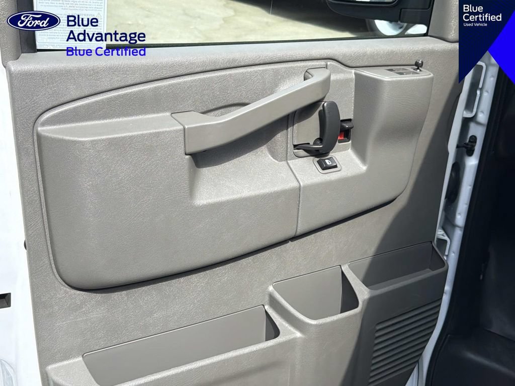 Used 2025 GMC Savana 2500 w/ Driver Convenience Package RWD image 15