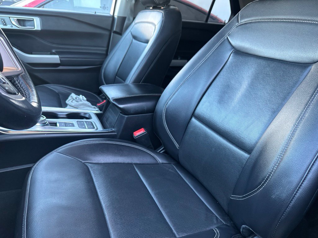 Certified 2021 Ford Explorer Limited w/ Equipment Group 301A RWD image 13