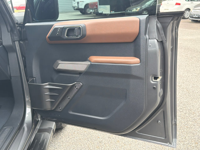 Certified 2022 Ford Bronco Outer Banks AWD/4WD image 16