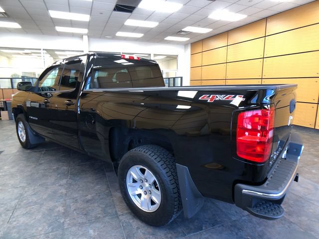 Used 2017 Chevrolet Silverado 1500 LT w/ All Star Edition AWD/4WD image 5