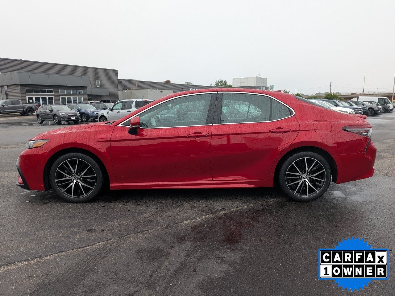 Used 2024 Toyota Camry SE w/ Cold Weather Package AWD/4WD image 7