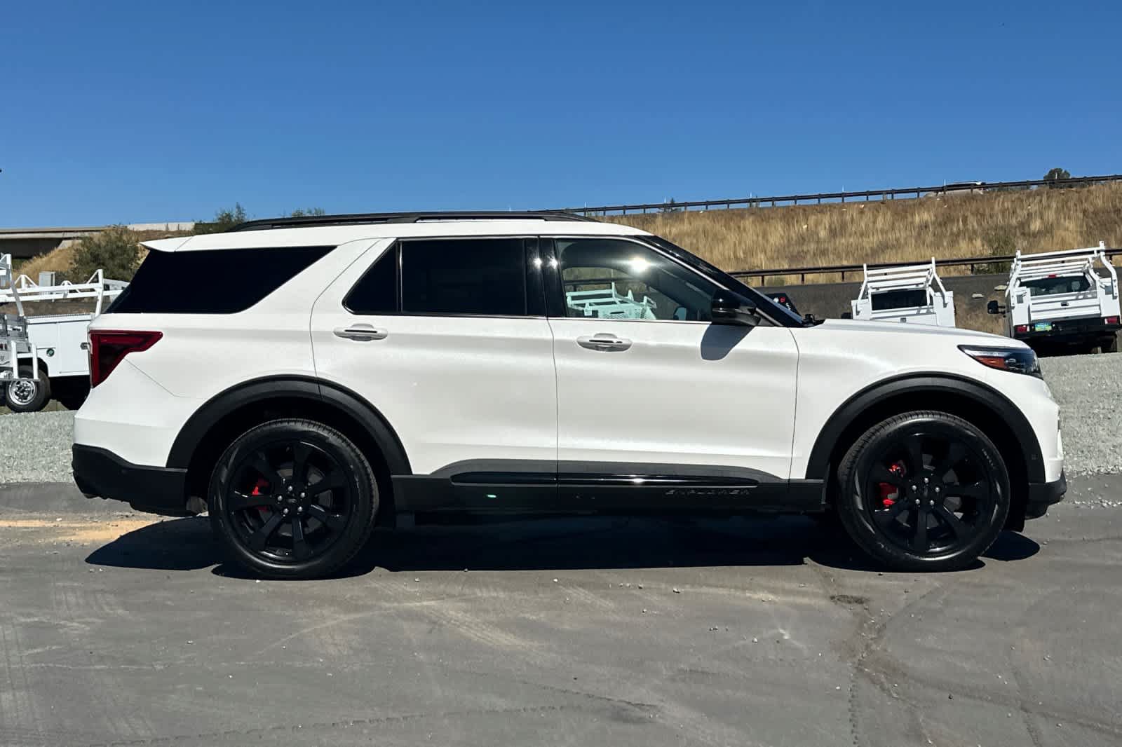 Certified 2022 Ford Explorer ST w/ Equipment Group 401A AWD/4WD image 3