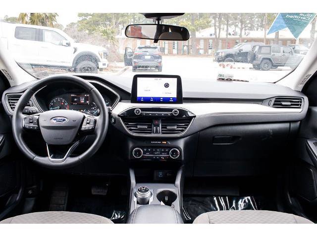 Certified 2022 Ford Escape SE w/ SE Sport Appearance Package image 12