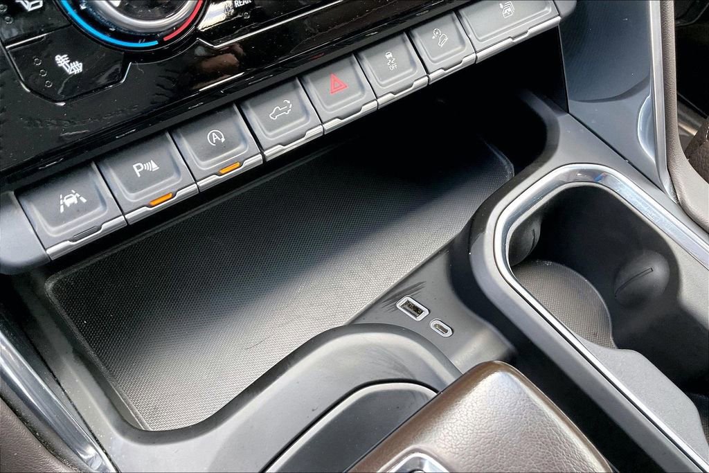 Used 2022 GMC Sierra 1500 Denali w/ Denali Reserve Package AWD/4WD image 25