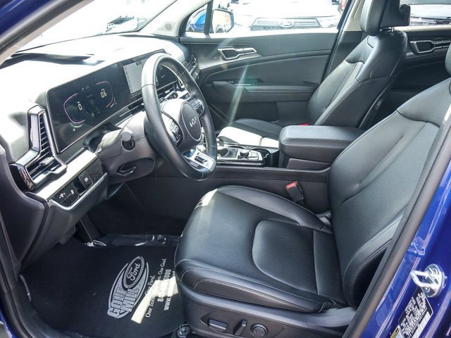 Used 2024 Kia Sportage EX FWD image 13