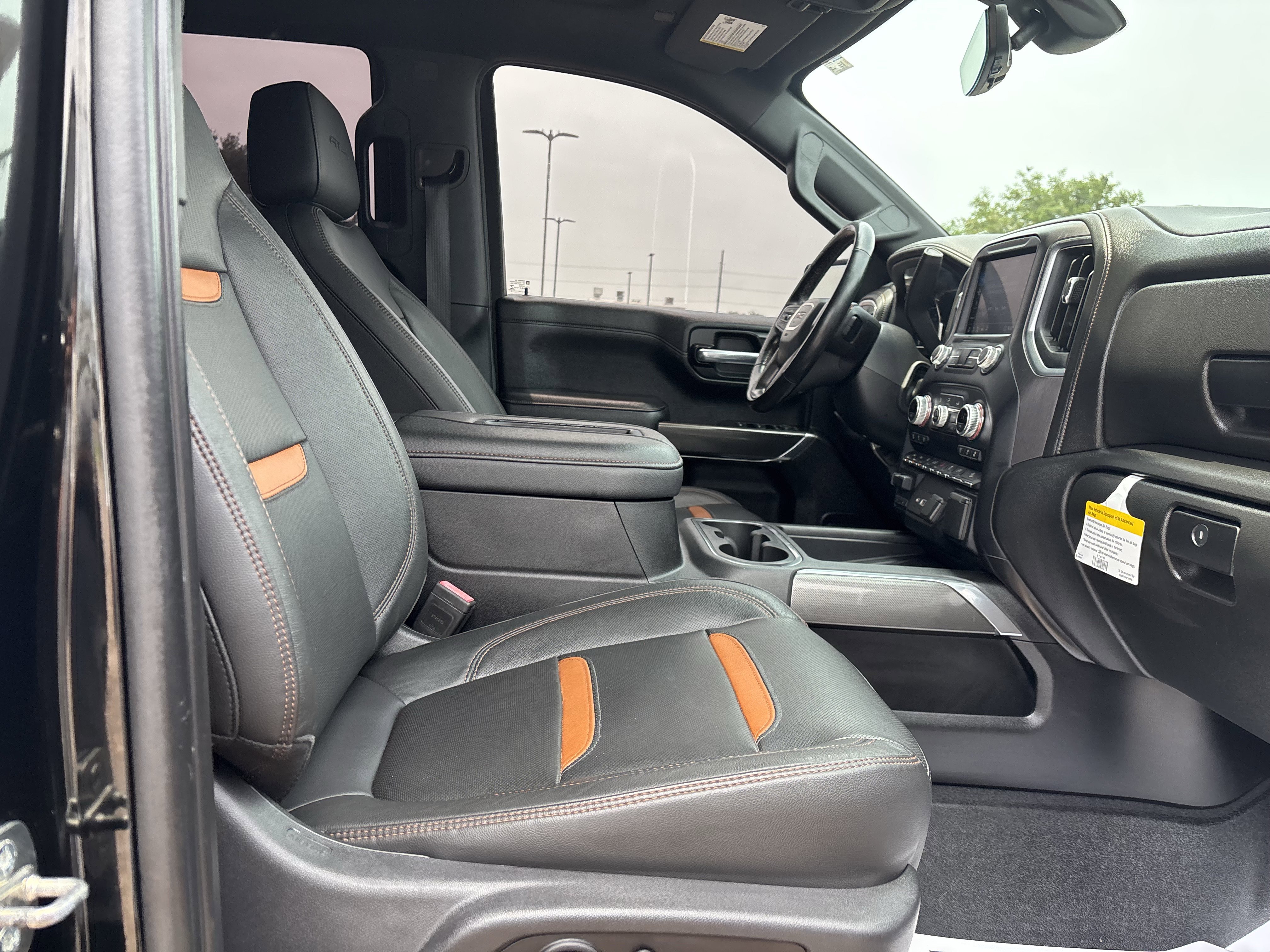 Used 2020 GMC Sierra 1500 AT4 w/ AT4 Premium Package AWD/4WD image 24