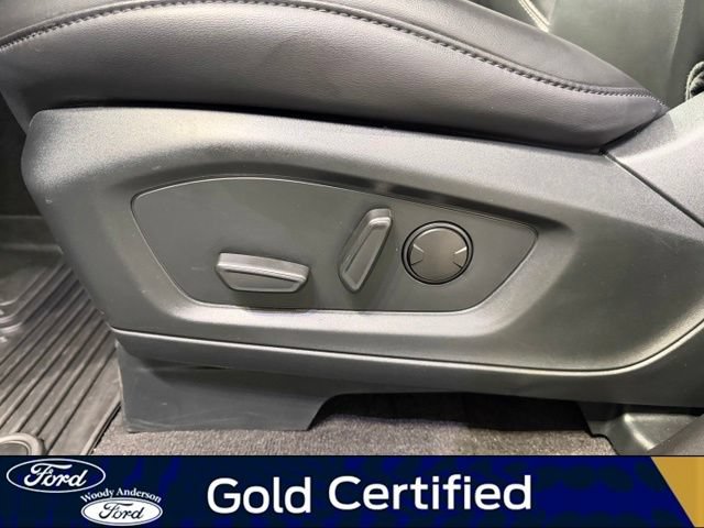 Certified 2024 Ford Explorer XLT w/ Equipment Group 202A RWD image 18