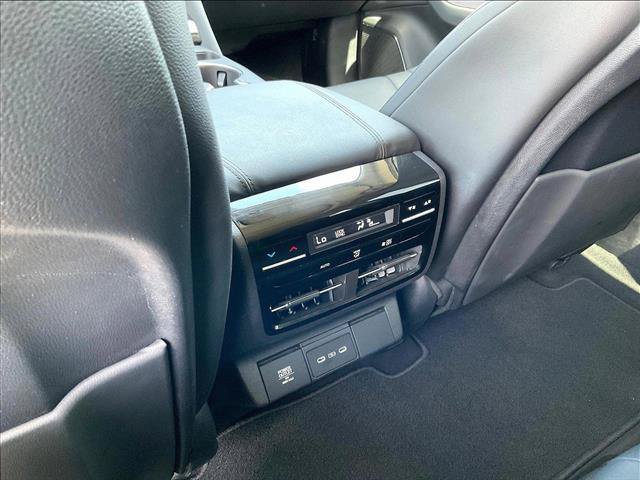 Used 2025 Acura MDX SH-AWD image 24