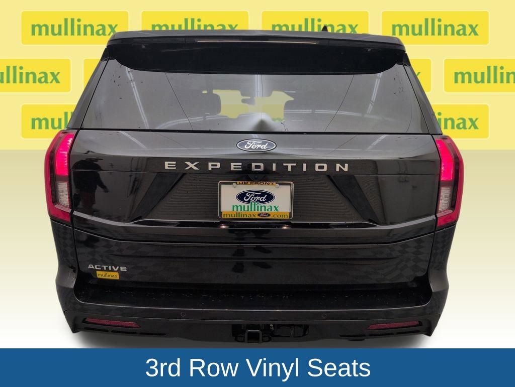 Certified 2025 Ford Expedition Active image 34
