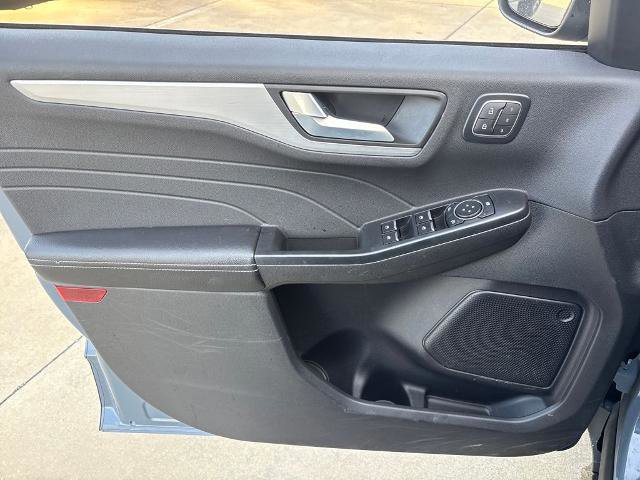 Certified 2025 Ford Escape Platinum image 15