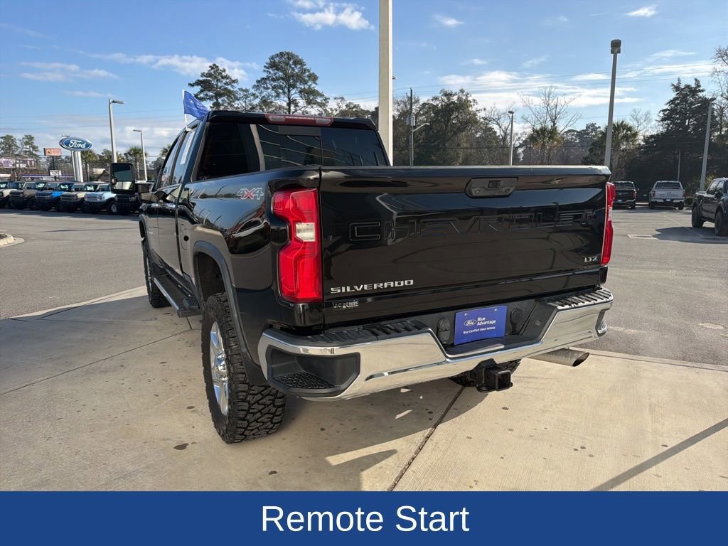 Used 2021 Chevrolet Silverado 2500 LTZ w/ LTZ Convenience Package image 3
