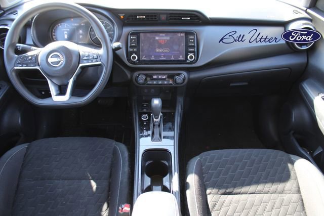 Used 2022 Nissan Kicks SV image 14