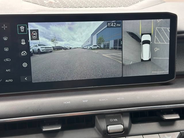 Used 2024 Kia EV9 GT-Line AWD/4WD image 31