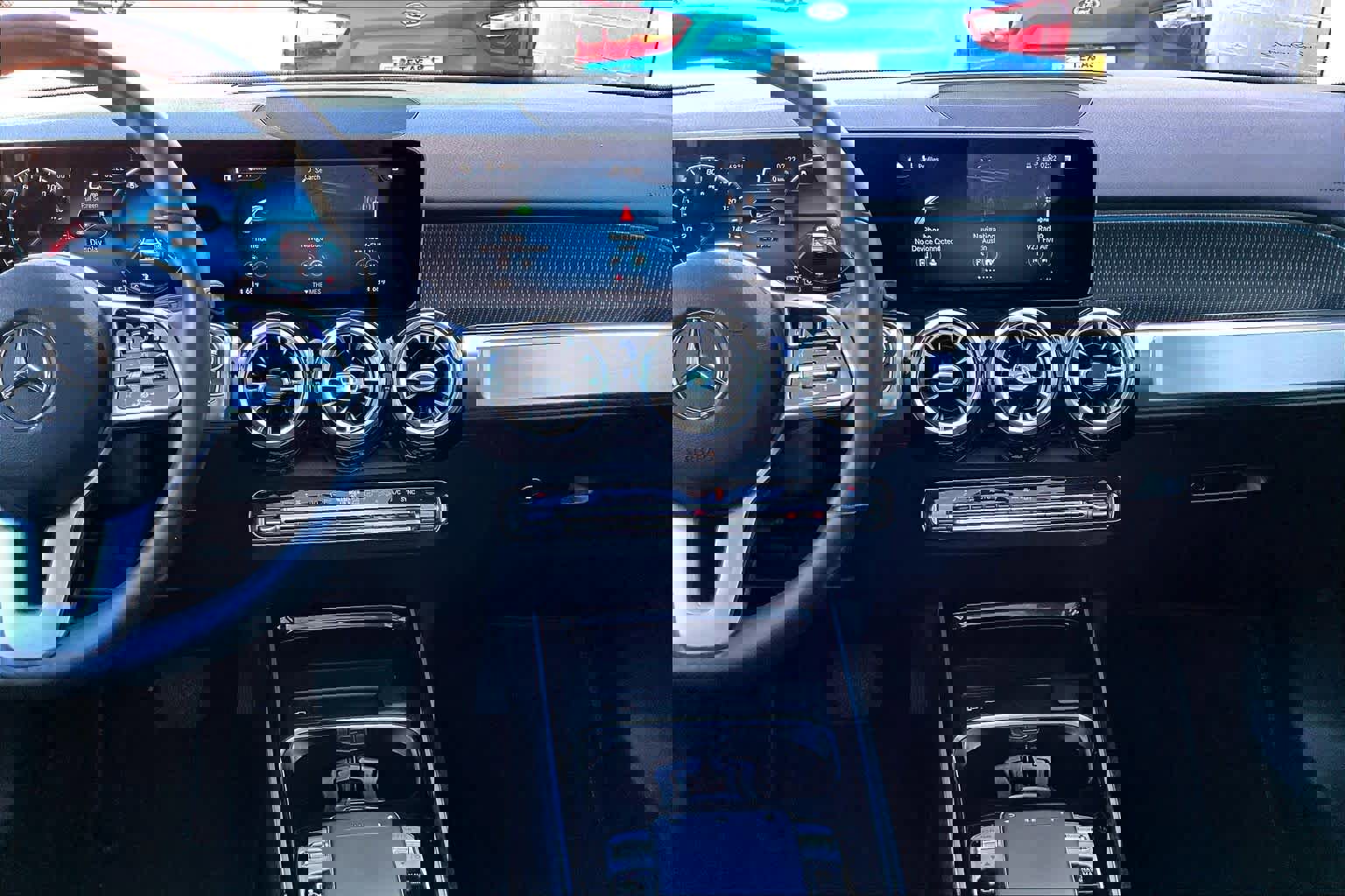 Used 2020 Mercedes-Benz GLB 250 image 10