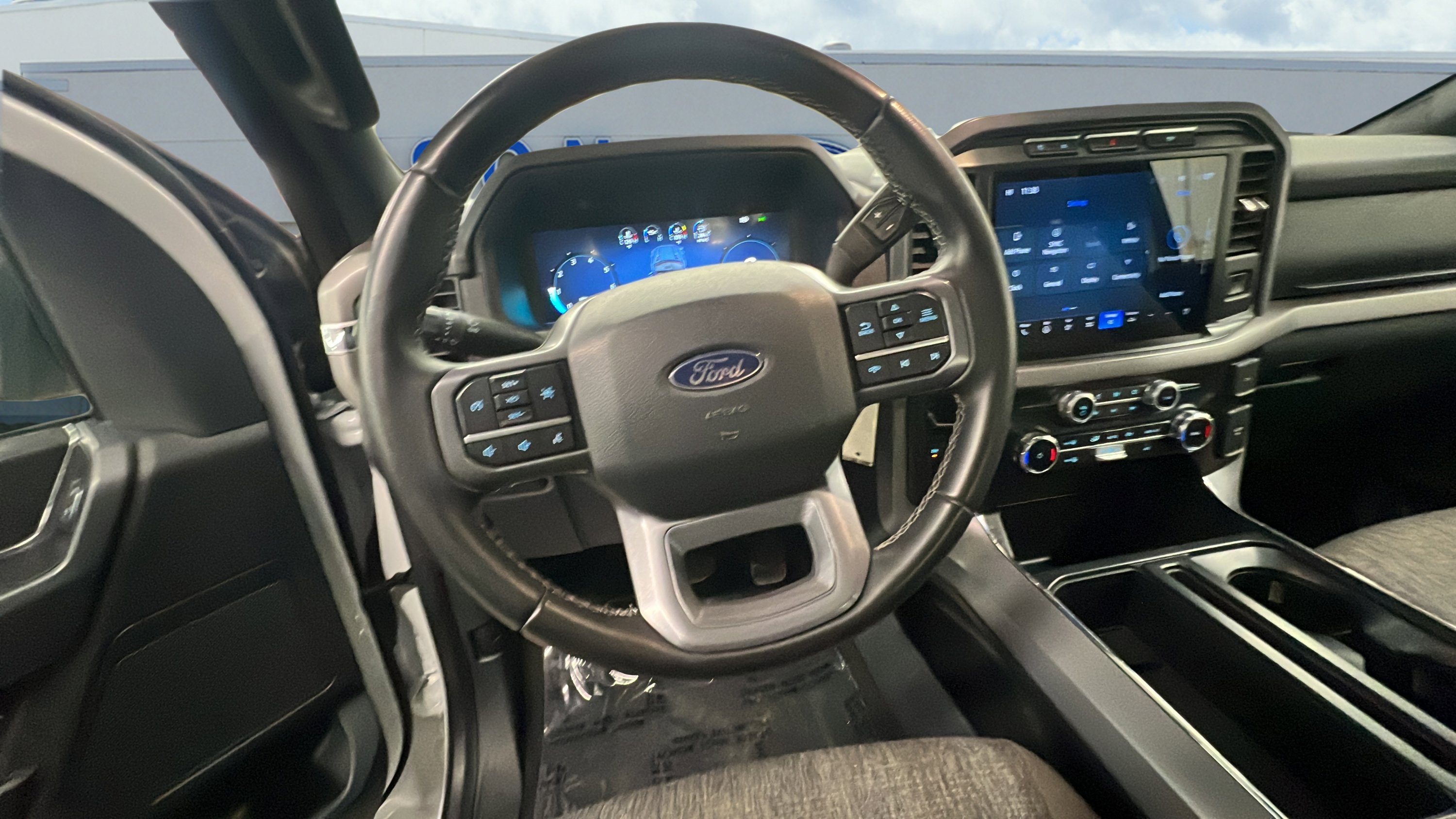 Certified 2024 Ford F150 XLT w/ Mobile Office Package image 14